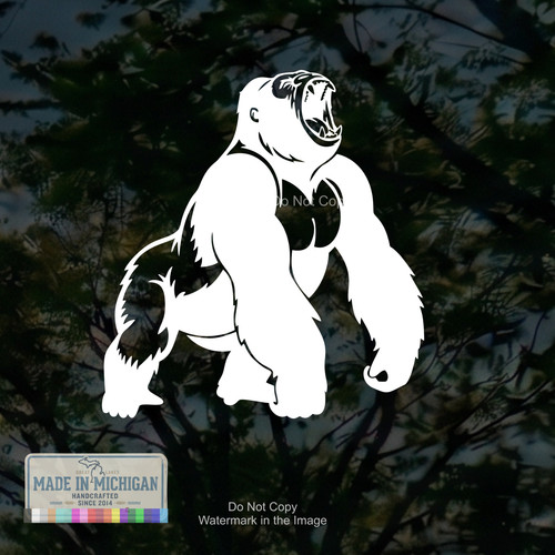 Roaring gorilla ape - gorilla, kong